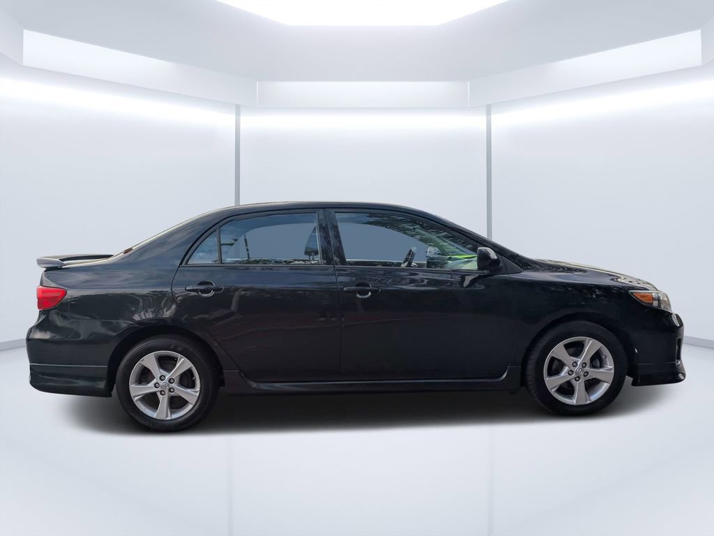 Used 2012 Toyota Corolla S FWD image 2