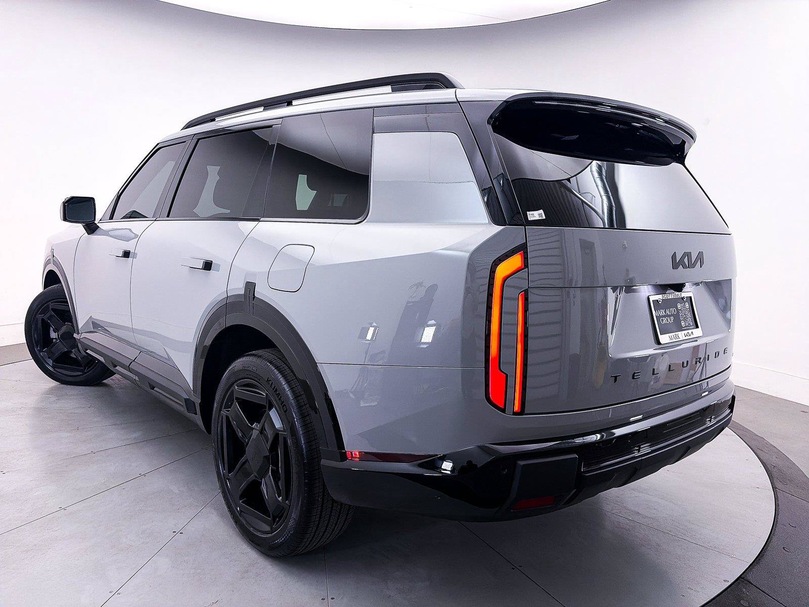 Used 2027 Kia Telluride EX X-Line w/ Towing Package AWD/4WD image 2