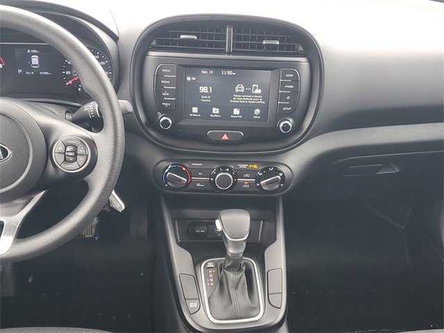 Certified 2021 Kia Soul S image 12