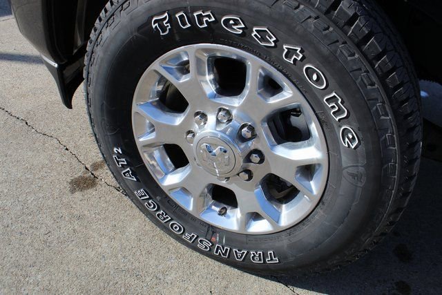 Used 2024 RAM 2500 Laramie w/ Safety Group AWD/4WD image 3