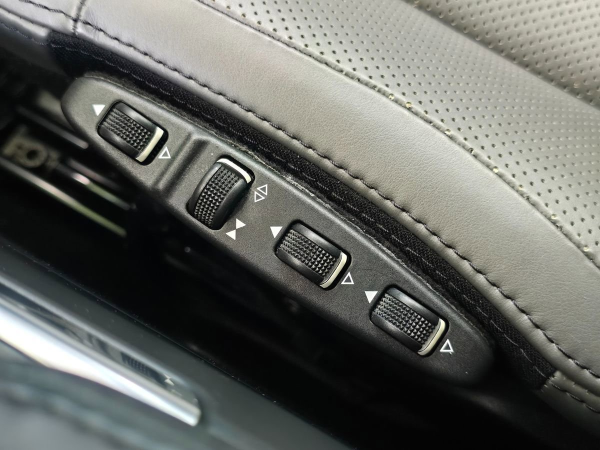 Used 2016 Mercedes-Benz G 550 image 44