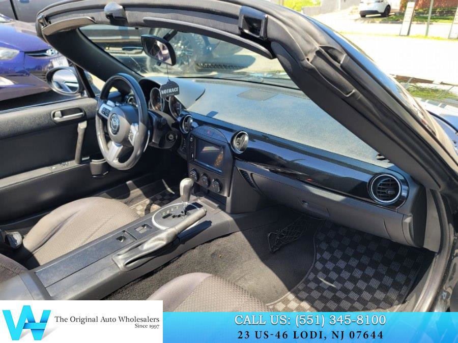 Used 2008 MAZDA MX-5 Miata Touring RWD image 21