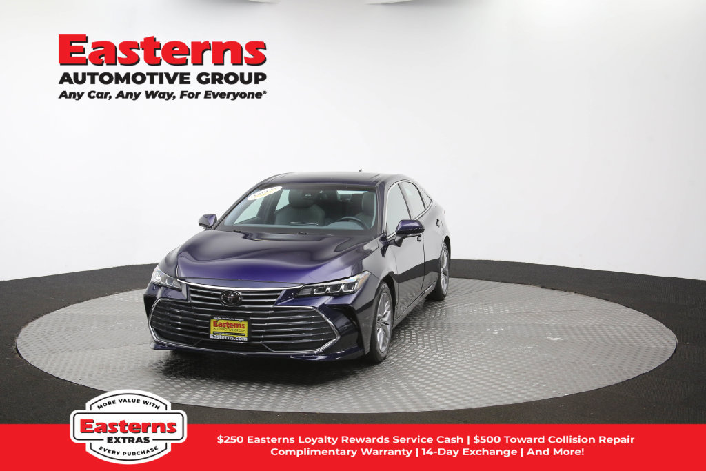 Used 2022 Toyota Avalon XLE w/ Moonroof Package FWD image 56