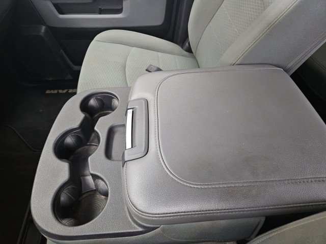 Used 2015 RAM 1500 Classic SLT AWD/4WD image 24