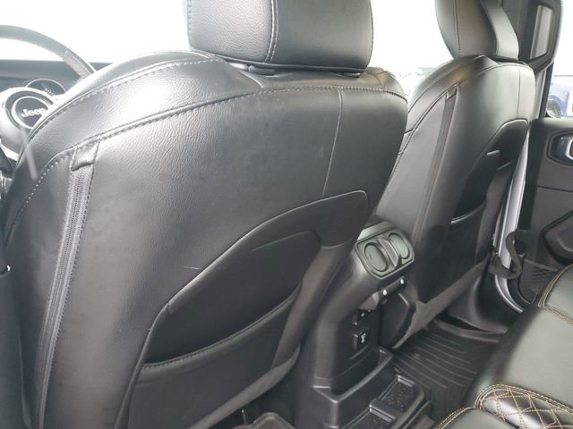 Used 2023 Jeep Wrangler Unlimited Sahara image 27