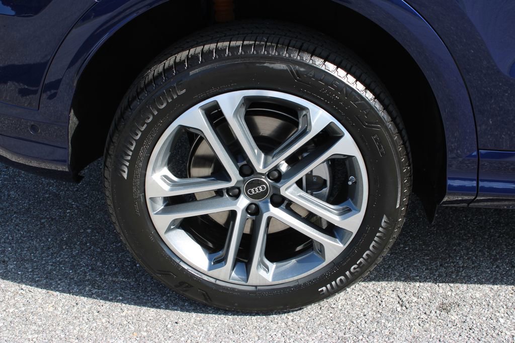New 2025 Audi Q5 Premium Plus image 35