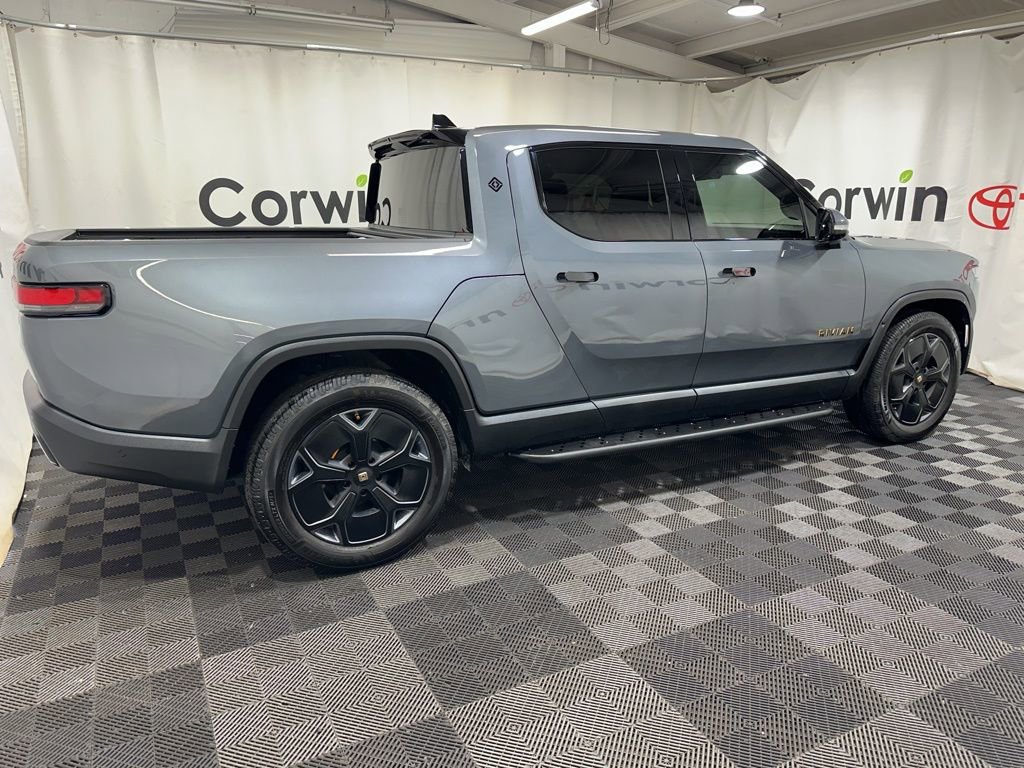Used 2022 Rivian R1T Adventure image 10