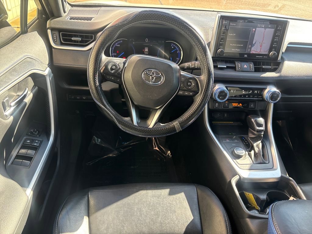 Used 2020 Toyota RAV4 XSE image 2
