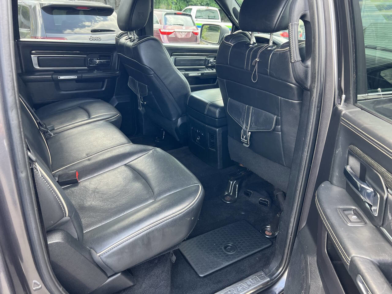 Used 2016 RAM 1500 Limited image 12