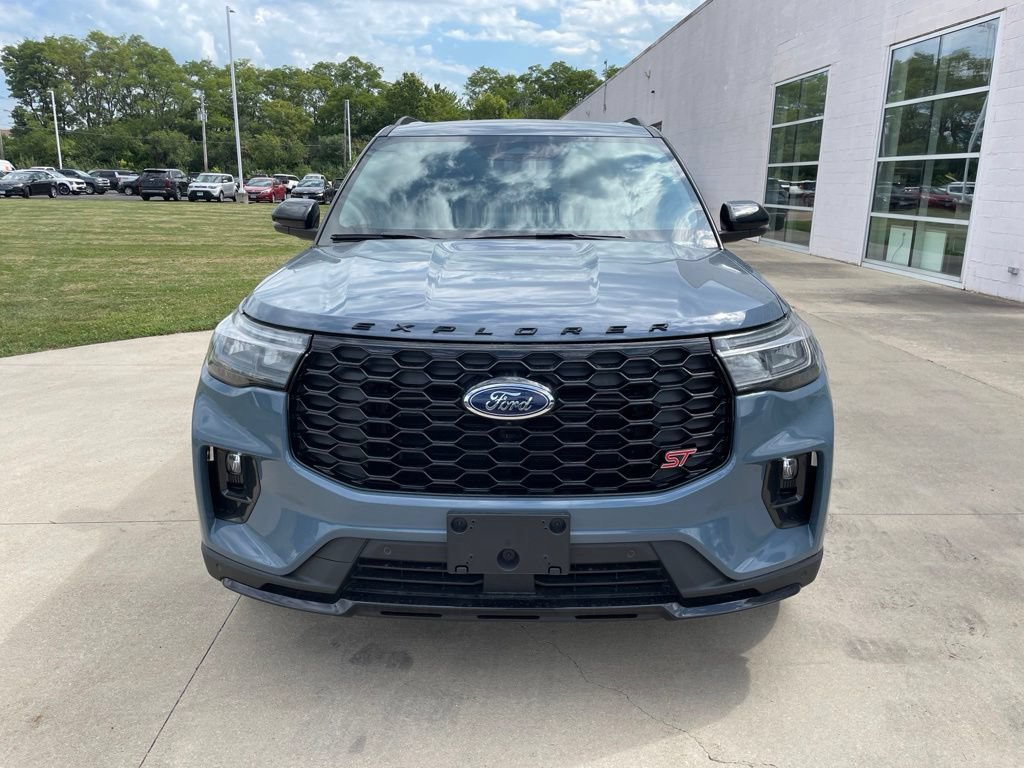 New 2026 Ford Explorer ST w/ Sun And Sound Package AWD/4WD image 3