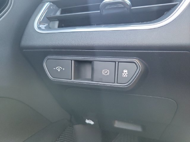 New 2026 Kia K4 GT-Line w/ GT-Line Sunroof Package FWD image 28