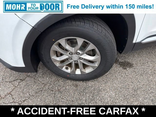 Used 2019 Hyundai Santa Fe SE FWD image 11