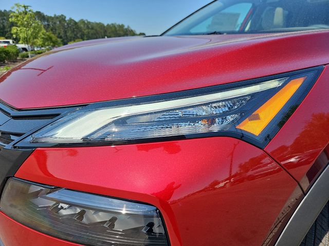 New 2026 Nissan Rogue Dark Armor AWD/4WD image 32