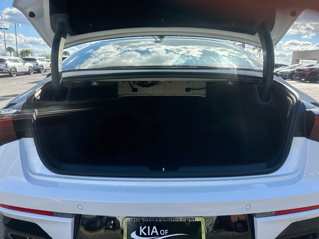 New 2027 Kia K5 GT-Line FWD image 27