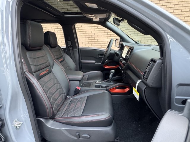 New 2026 Nissan Frontier PRO-4X w/ Pro-4x Convenience Package AWD/4WD image 16
