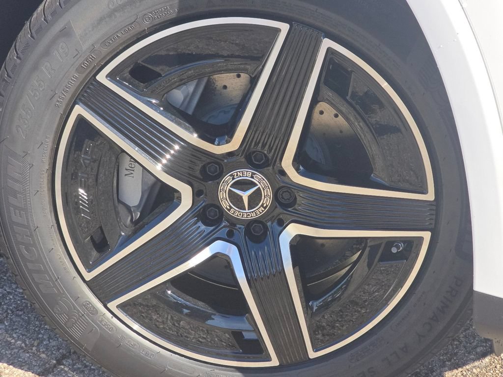 New 2026 Mercedes-Benz GLC 300 4MATIC image 11