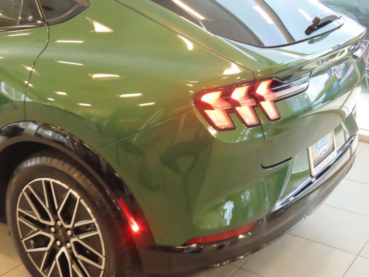 Used 2024 Ford Mustang Mach-E Premium RWD image 11
