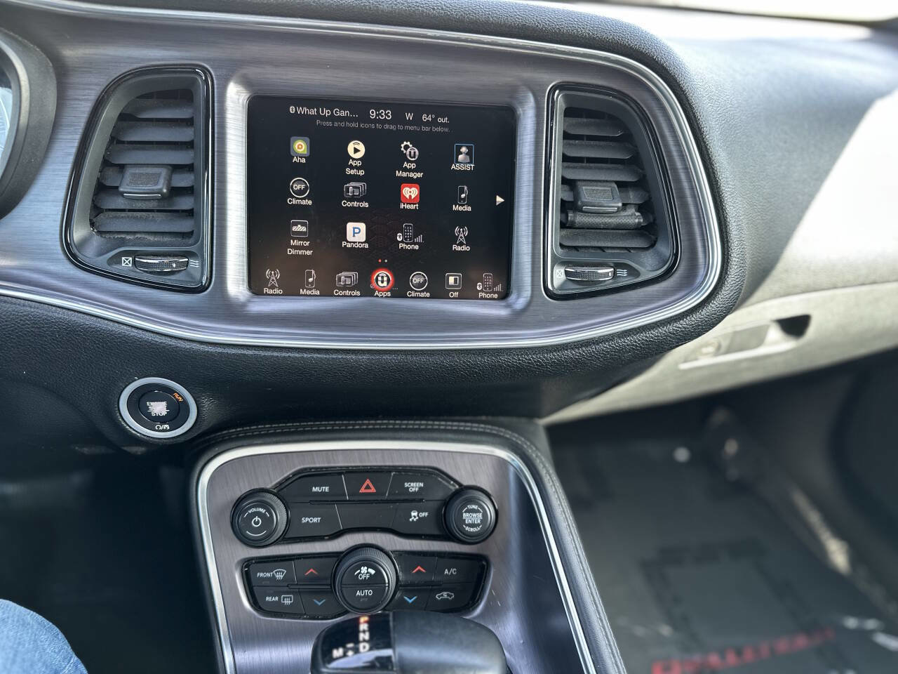 Used 2017 Dodge Challenger R/T image 17