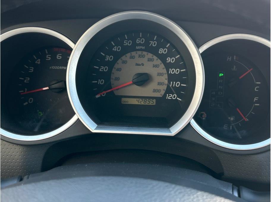 Used 2005 Toyota Tacoma 4x4 Double Cab image 15