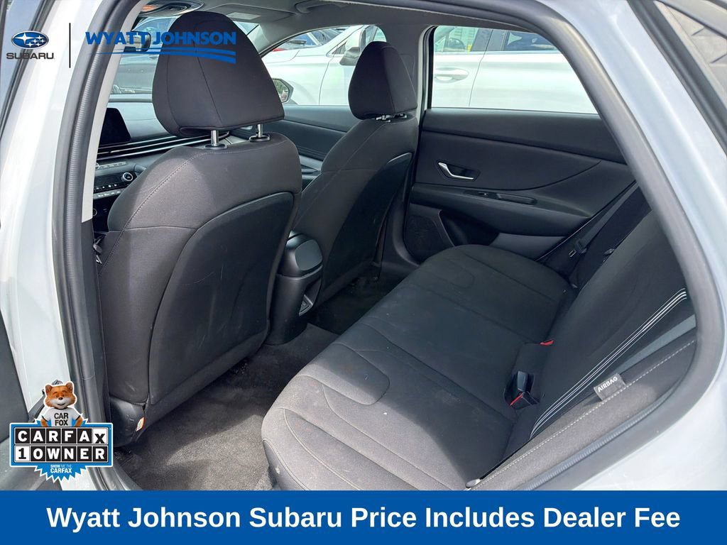 Used 2024 Hyundai Elantra SEL FWD image 13