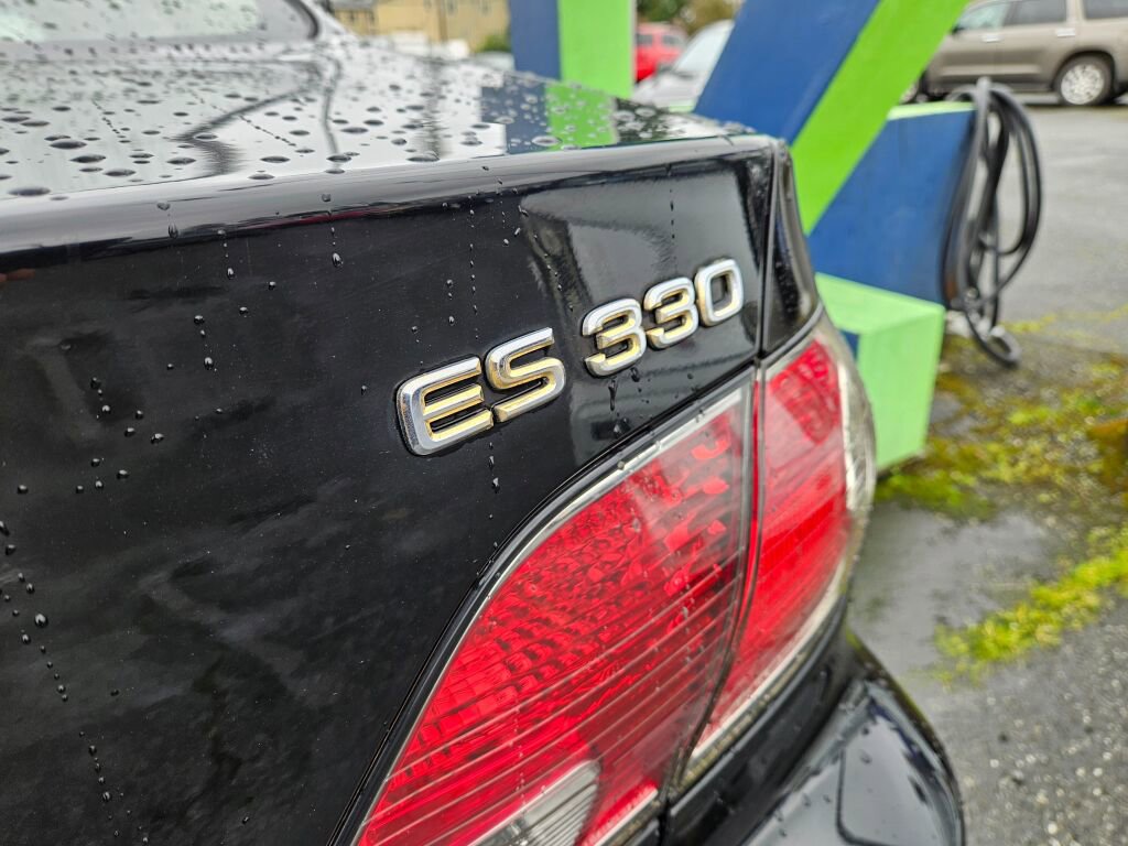 Used 2004 Lexus ES 330 image 8