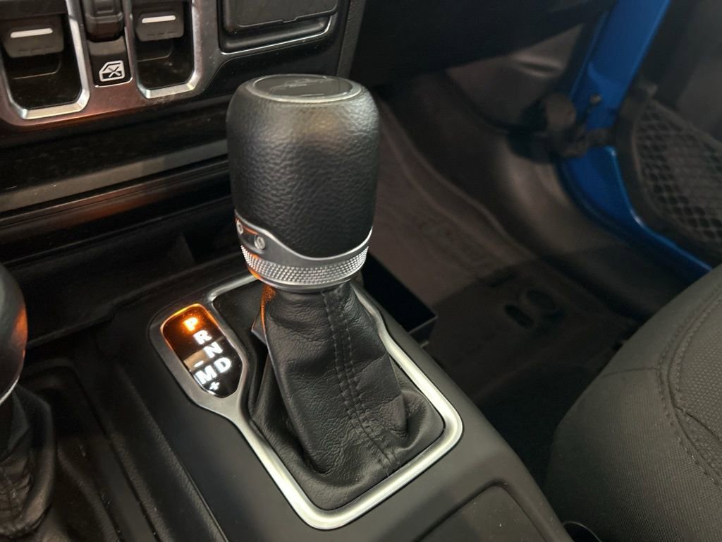Used 2022 Jeep Gladiator Willys image 8