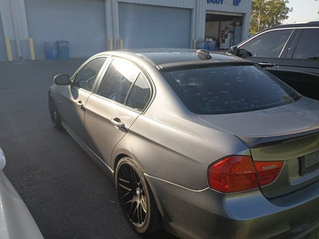 Used 2010 BMW 335i Sedan RWD image 3