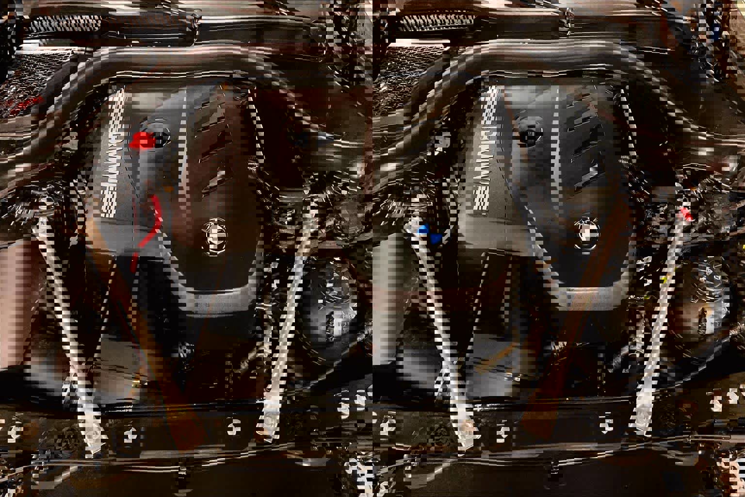 Certified 2025 BMW 530i image 29