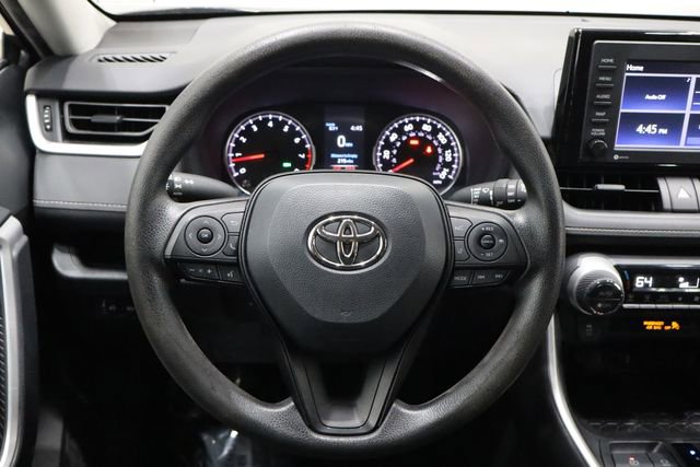 Used 2022 Toyota RAV4 XLE AWD/4WD image 23