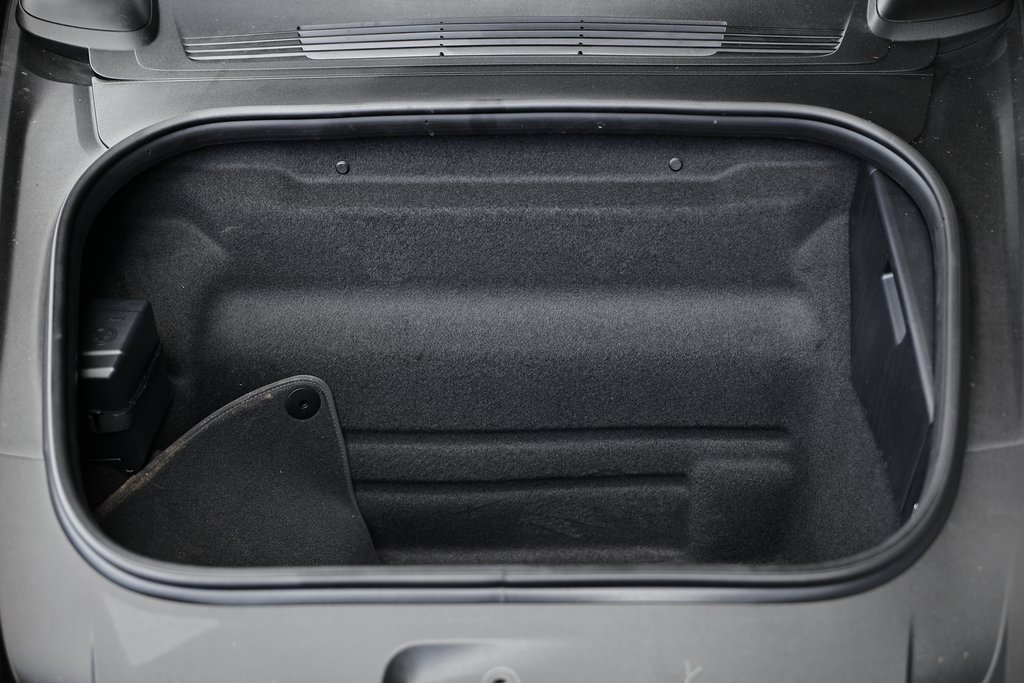 Certified 2025 Porsche 911 Carrera 4 GTS image 31