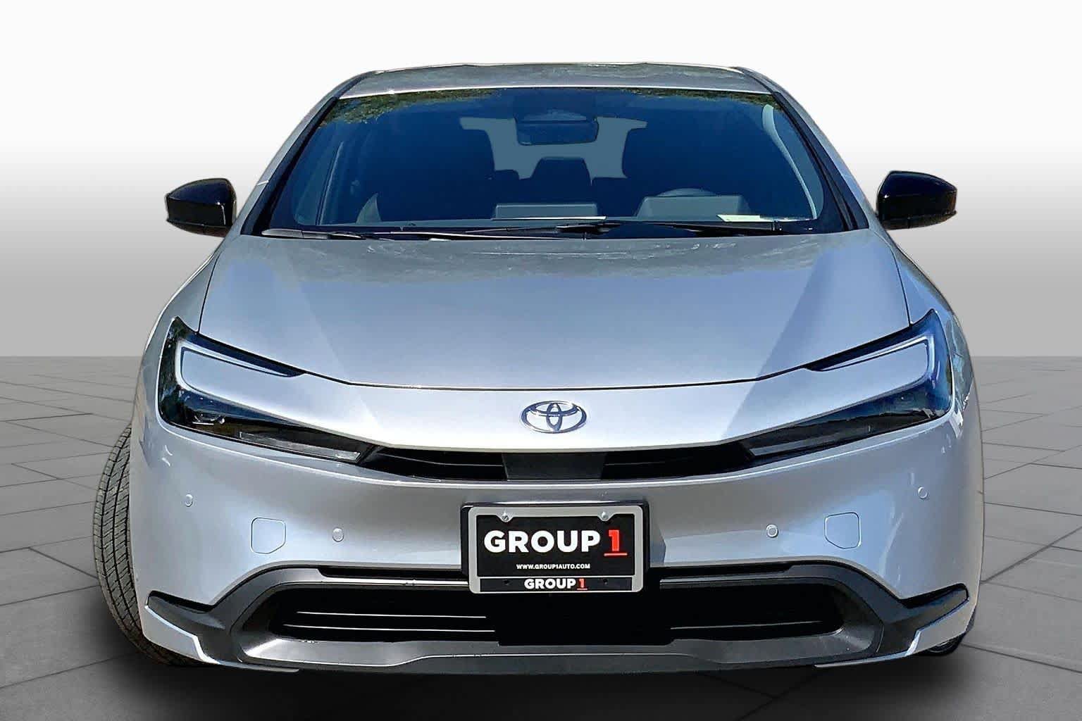 New 2026 Toyota Prius LE FWD image 3