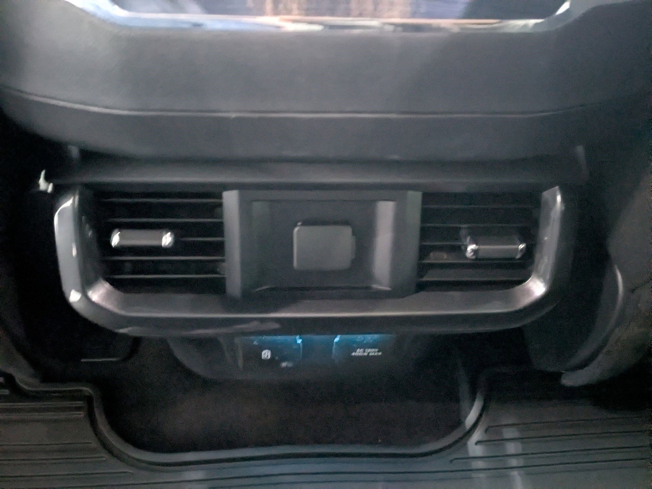 Certified 2023 Ford F150 XLT w/ Equipment Group 302A High image 30