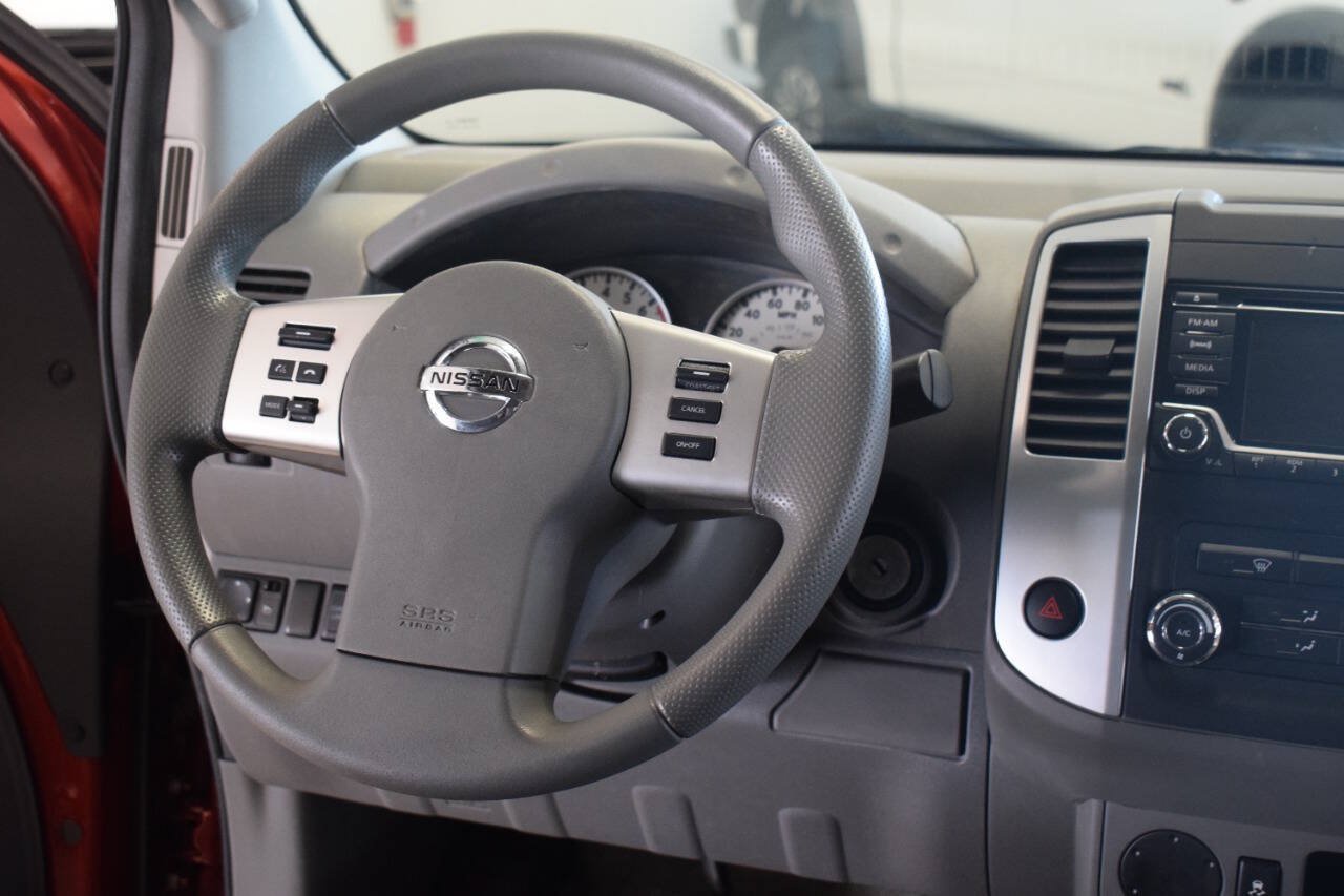 Used 2015 Nissan Frontier Desert Runner RWD image 52