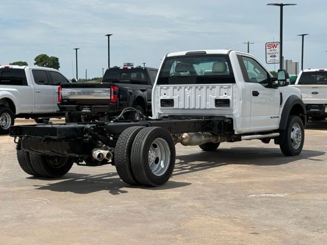 Used 2017 Ford F550 4x4 Regular Cab Super Duty image 2