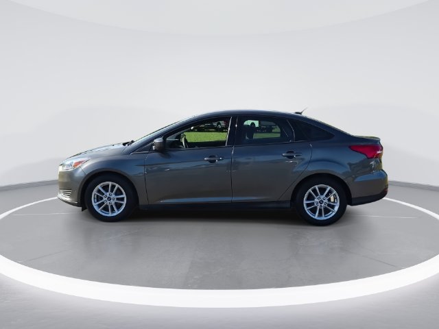 Used 2018 Ford Focus SE FWD image 5