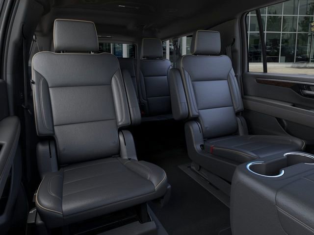 New 2025 Chevrolet Suburban Premier image 17
