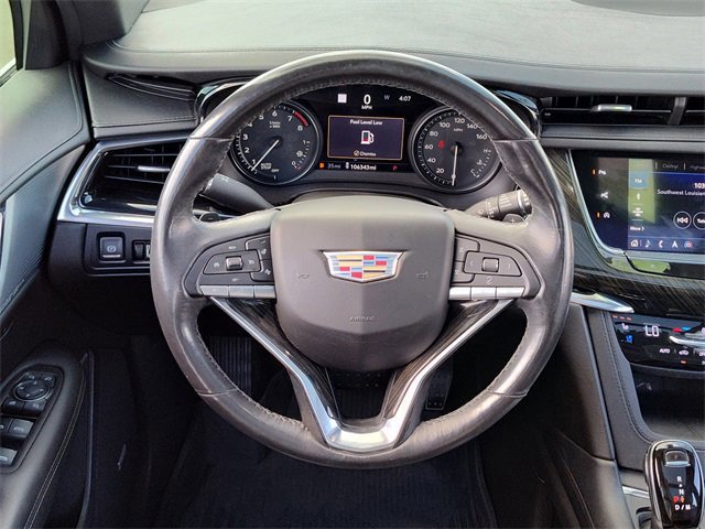 Used 2020 Cadillac XT6 Premium Luxury image 21