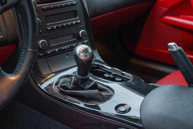 Used 2010 Chevrolet Corvette Convertible w/ Preferred Equipment Group image 27