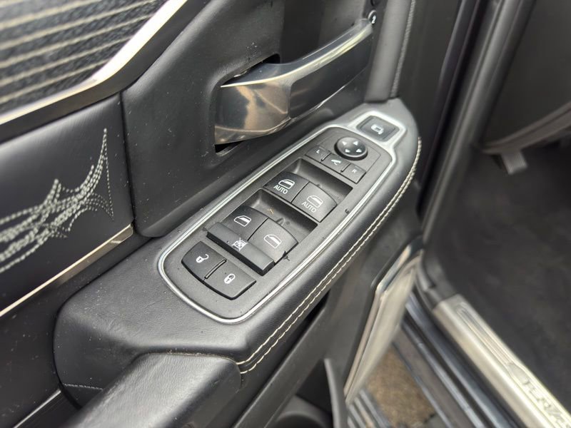 Used 2021 RAM 3500 Limited image 7