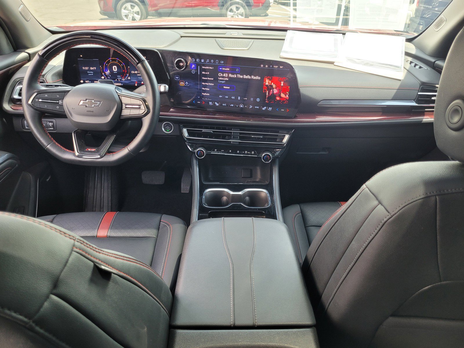 Used 2024 Chevrolet Traverse RS w/ LPO, Floor Liner Package AWD/4WD image 17