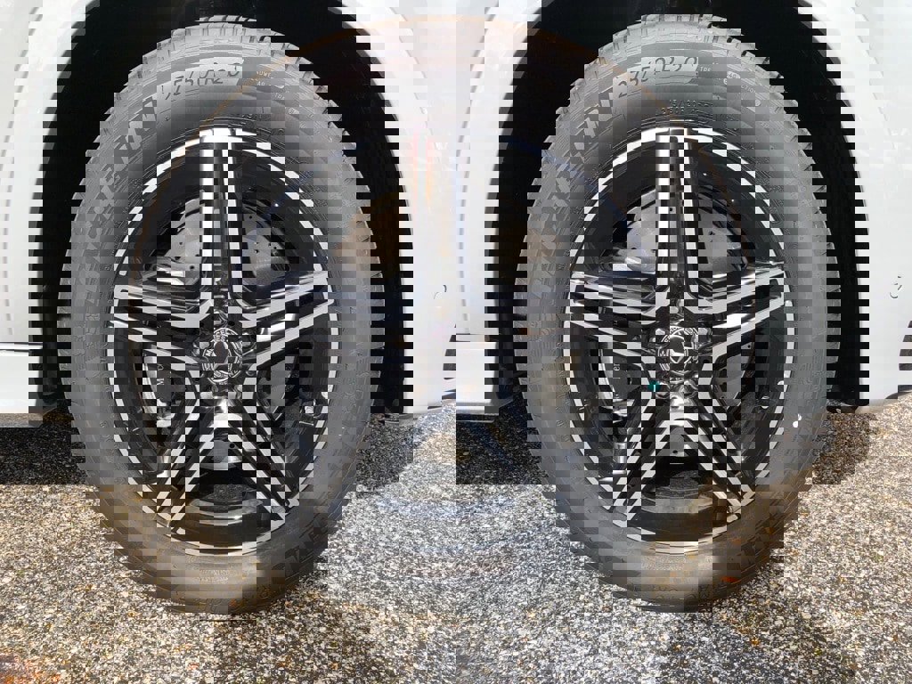 New 2026 Mercedes-Benz GLE 450 4MATIC Coupe image 9