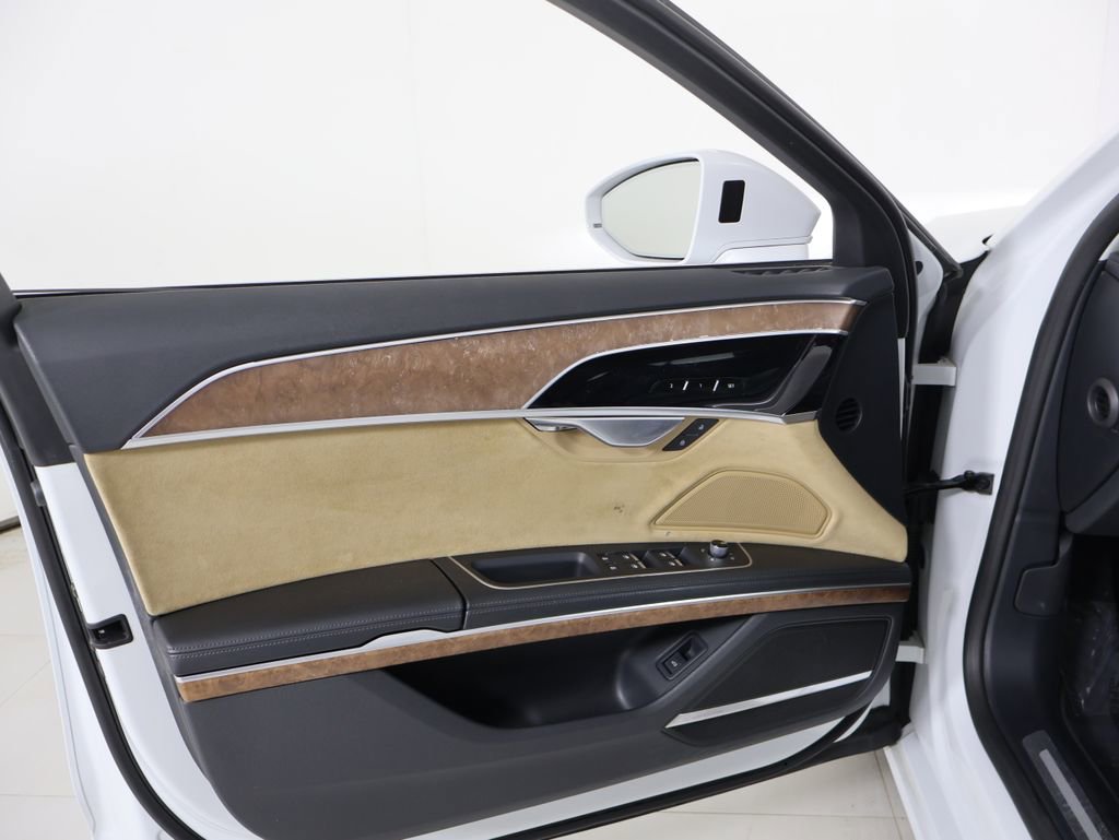 Used 2019 Audi A8 L 3.0T image 24