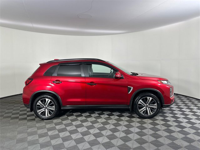 Used 2024 Mitsubishi Outlander Sport SEL image 4