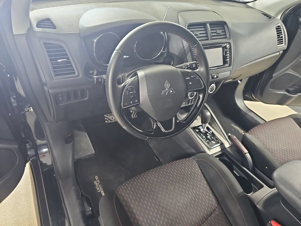 Used 2018 Mitsubishi Outlander Sport LE AWD/4WD image 19