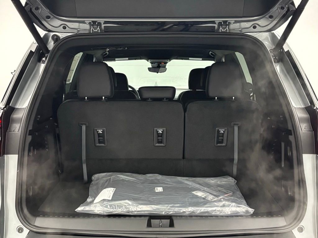 New 2026 GMC Acadia Elevation w/ Elevation Premium Package image 10