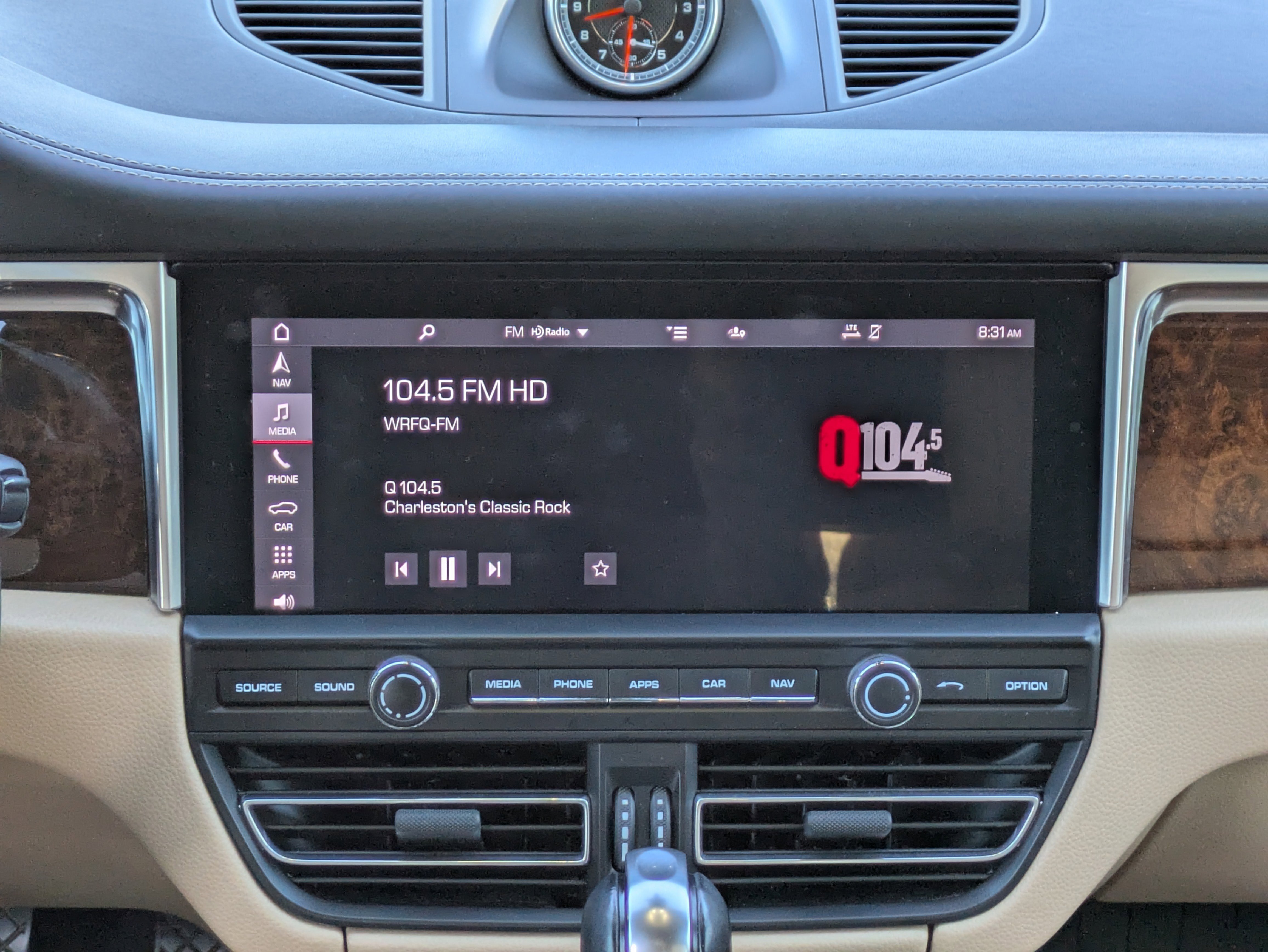 Used 2021 Porsche Macan image 23