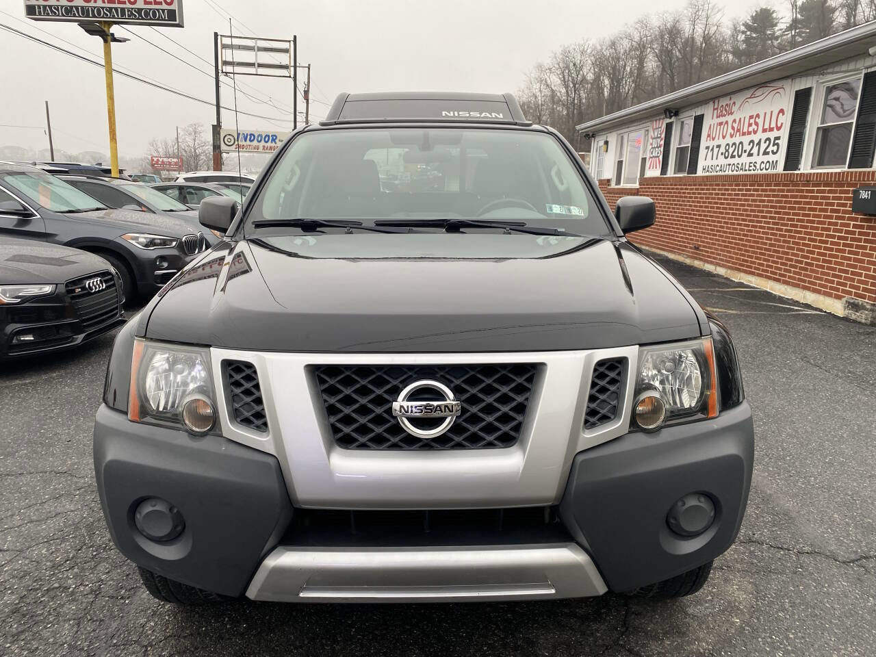 Used 2014 Nissan Xterra S image 2