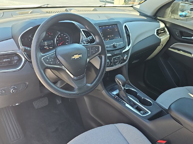 Used 2024 Chevrolet Equinox LS w/ LS Convenience Package FWD image 17