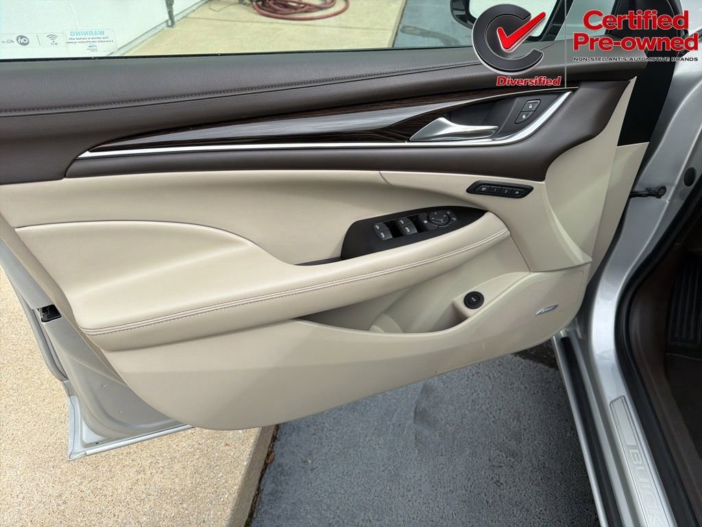 Used 2018 Buick LaCrosse Premium w/ Sights and Sounds Package AWD/4WD image 39
