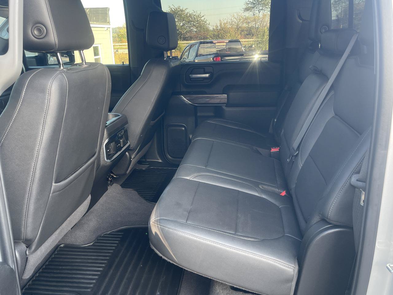 Used 2021 Chevrolet Silverado 3500 LTZ w/ LTZ Convenience Package AWD/4WD image 20